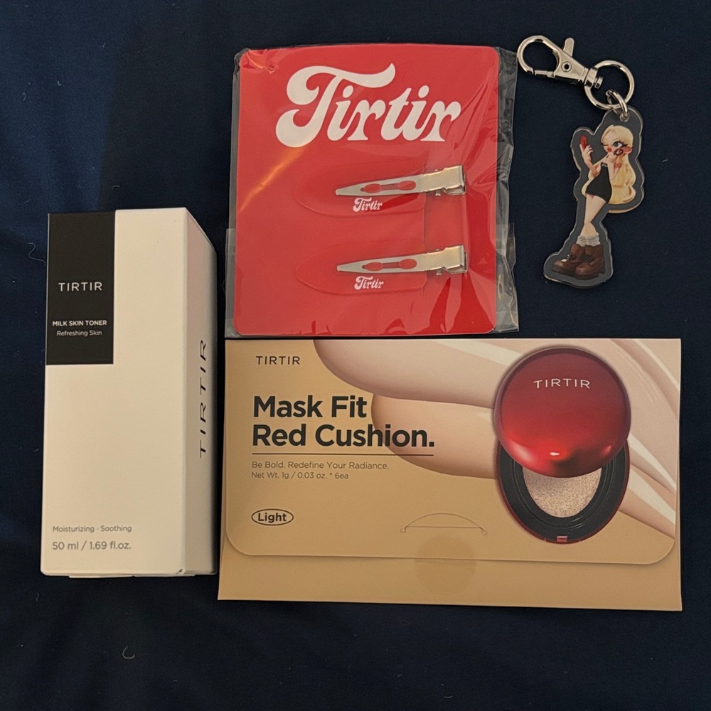 Tirtir Milk Skin Toner and Accessories Bundle
